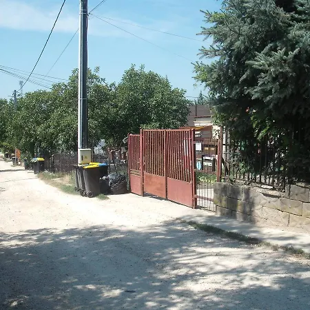 Bed & Breakfast Beck Panzio With Pool